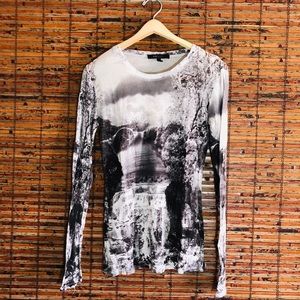 Long Sleeve Printed Tee • BCBGMaxAzria • Small